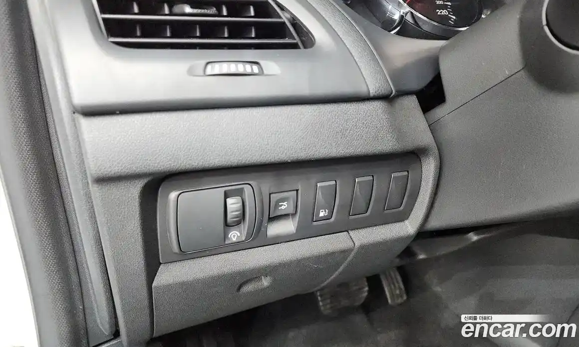 Renault SM3 2010 1.6 гидро, фото 19