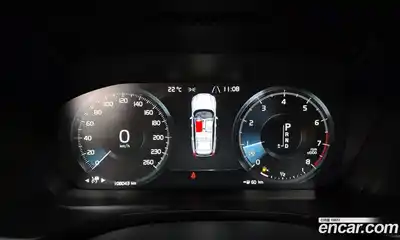 Volvo V60 2019 2.0 автомат (гидро), миниатюра 11