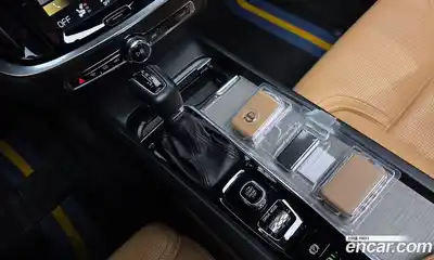 Volvo V60 2019 2.0 автомат (гидро), миниатюра 12