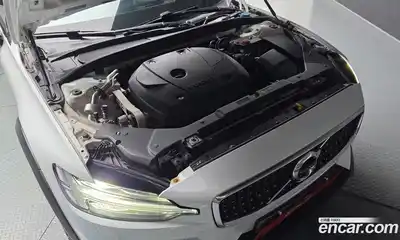 Volvo V60 2019 2.0 автомат (гидро), миниатюра 6