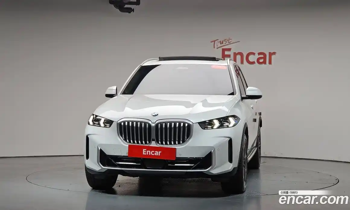 BMW X5 2024 3.0 автомат (гидро), фото 2