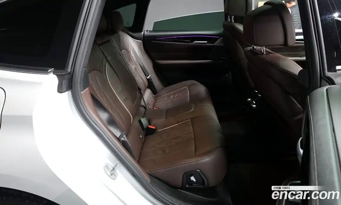 BMW 6-Series 2023 3.0 гидро, фото 12