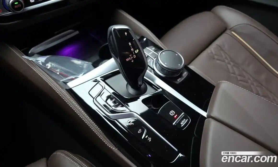 BMW 6-Series 2023 3.0 гидро, фото 9