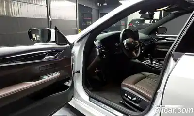 BMW 6-Series 2023 3.0 гидро, миниатюра 10