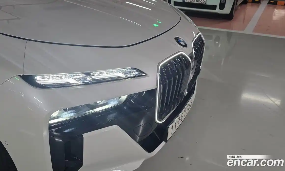 BMW 7 серия 2025 3.0 автомат (гидро), фото 15