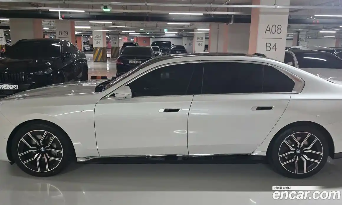 BMW 7 серия 2025 3.0 автомат (гидро), фото 16