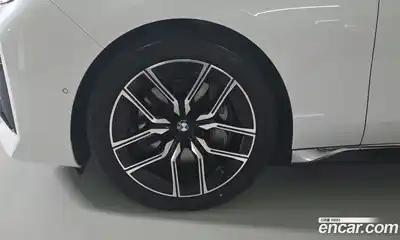 BMW 7 серия 2025 3.0 автомат (гидро), миниатюра 5