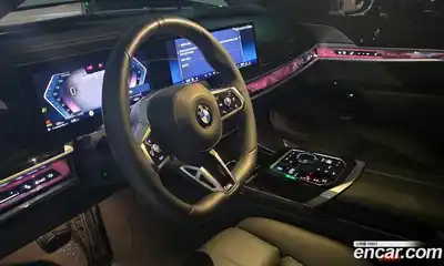 BMW 7 серия 2025 3.0 автомат (гидро), миниатюра 7