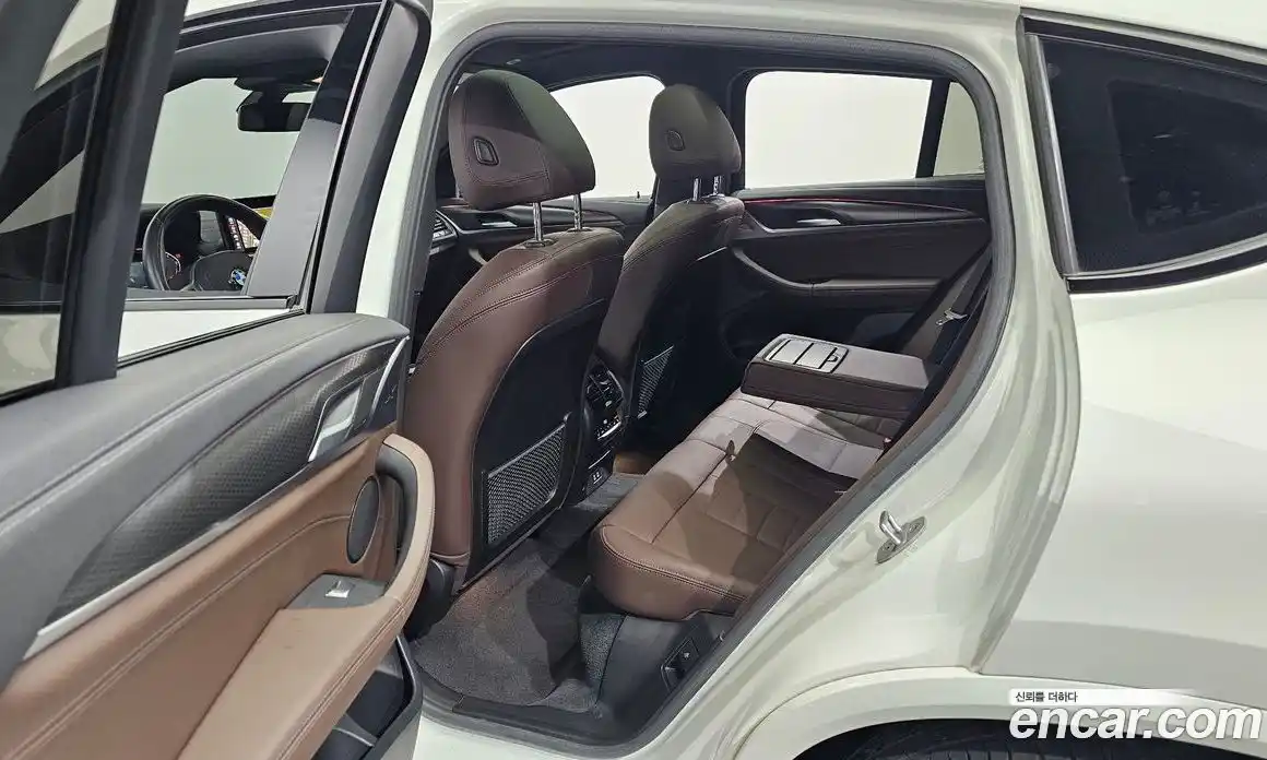 BMW X4 2023 2.0 гидро, фото 11
