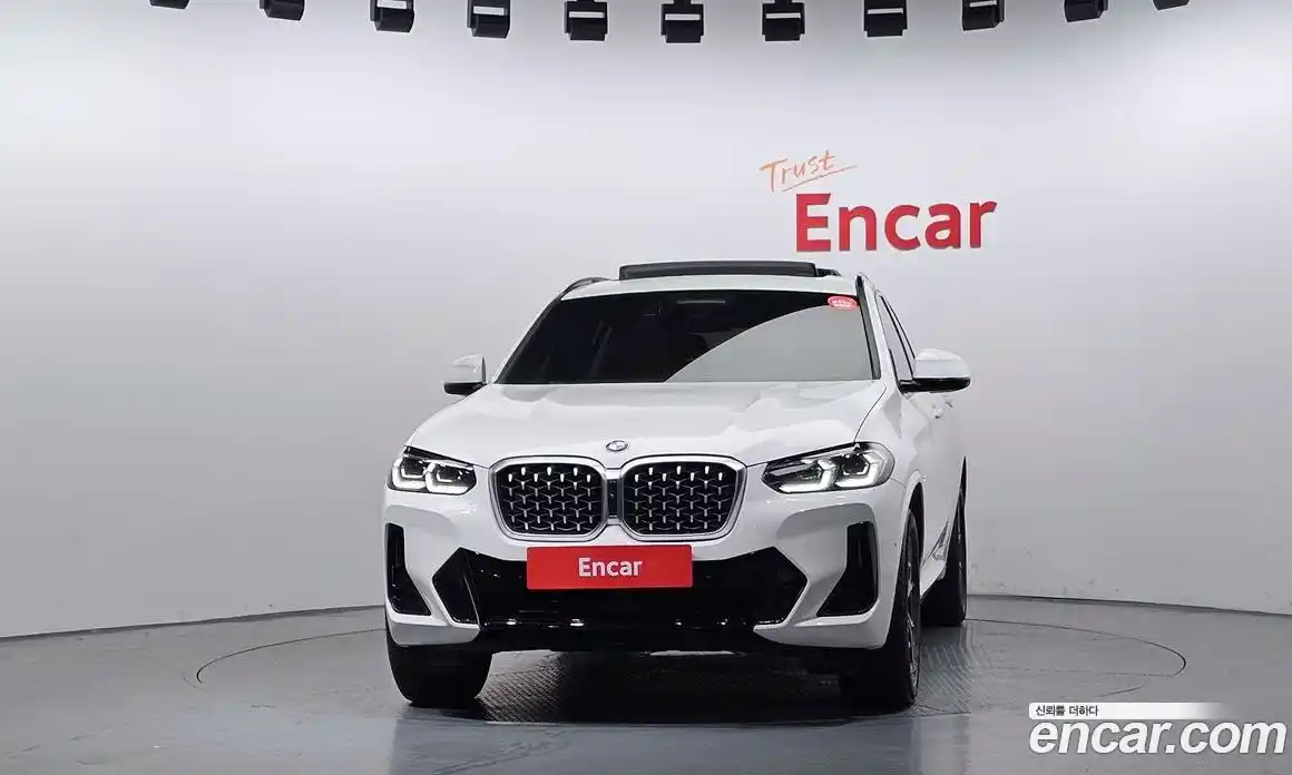BMW X4 2023 2.0 гидро, фото 3