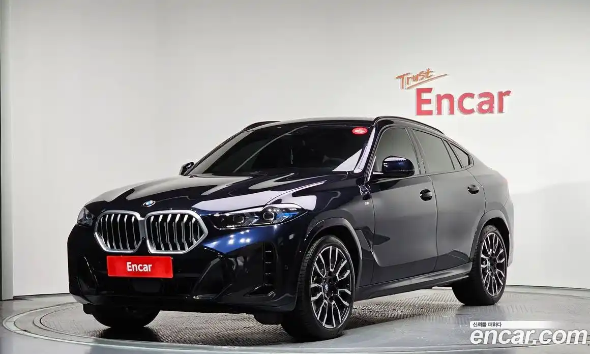 BMW X6 2024 3.0 автомат (гидро), фото 1