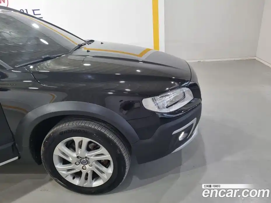 Volvo XC70 2016 2.0 автомат (гидро), фото 8
