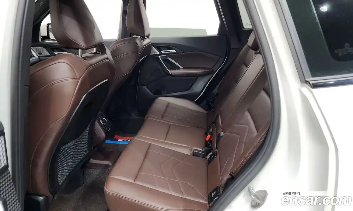 BMW X1 2024 2.0 гидро, фото 17