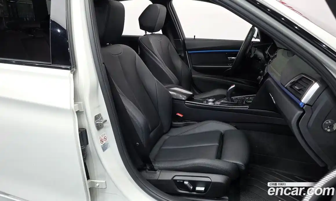 BMW 3-Series 2018 2.0 гидро, фото 11