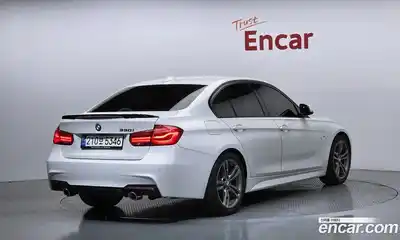 BMW 3-Series 2018 2.0 гидро, миниатюра 2