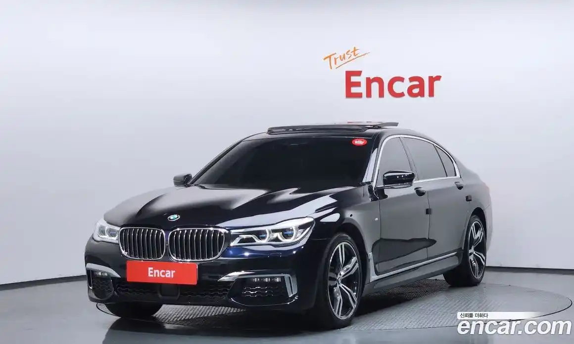 BMW 7 серия 2018 3.0 автомат (гидро), фото 1