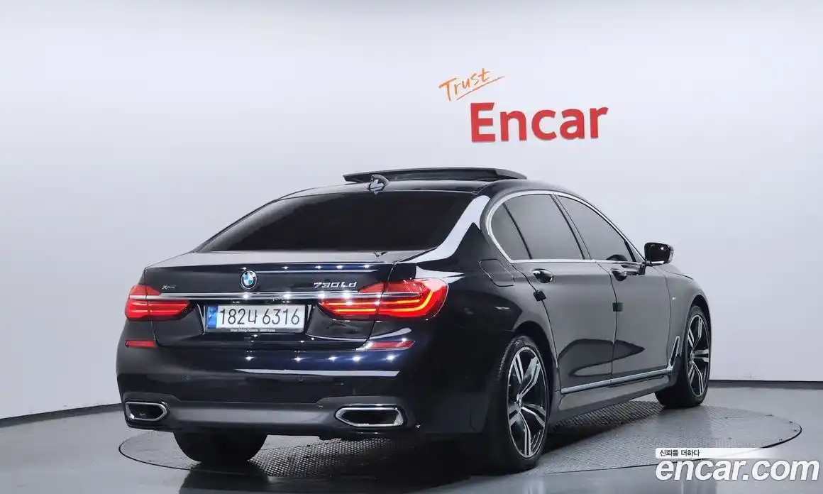 BMW 7 серия 2018 3.0 автомат (гидро), фото 2