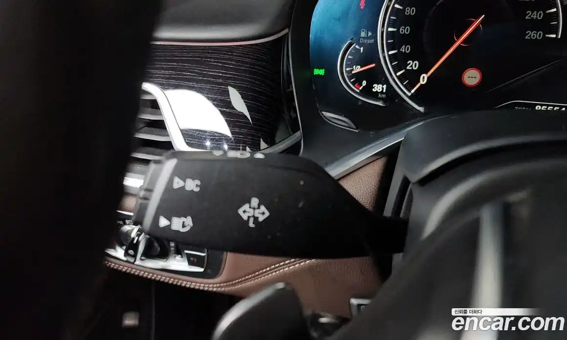 BMW 7 серия 2018 3.0 автомат (гидро), фото 28