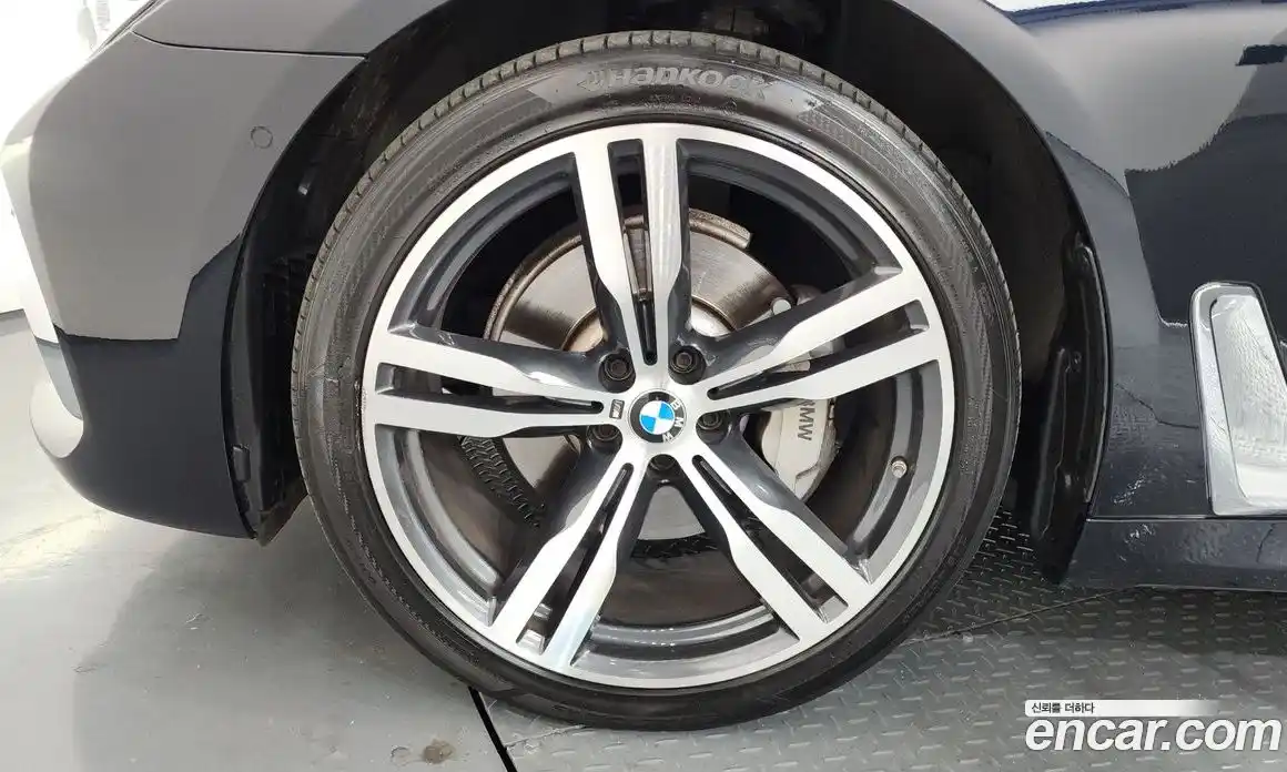 BMW 7 серия 2018 3.0 автомат (гидро), фото 5