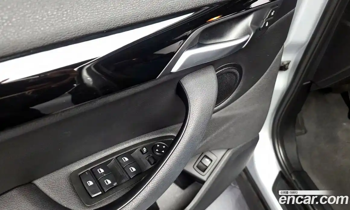 BMW X1 2017 2.0 гидро, фото 24