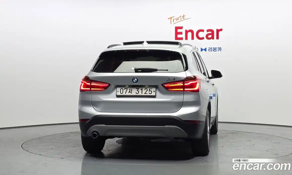 BMW X1 2017 2.0 гидро, фото 4