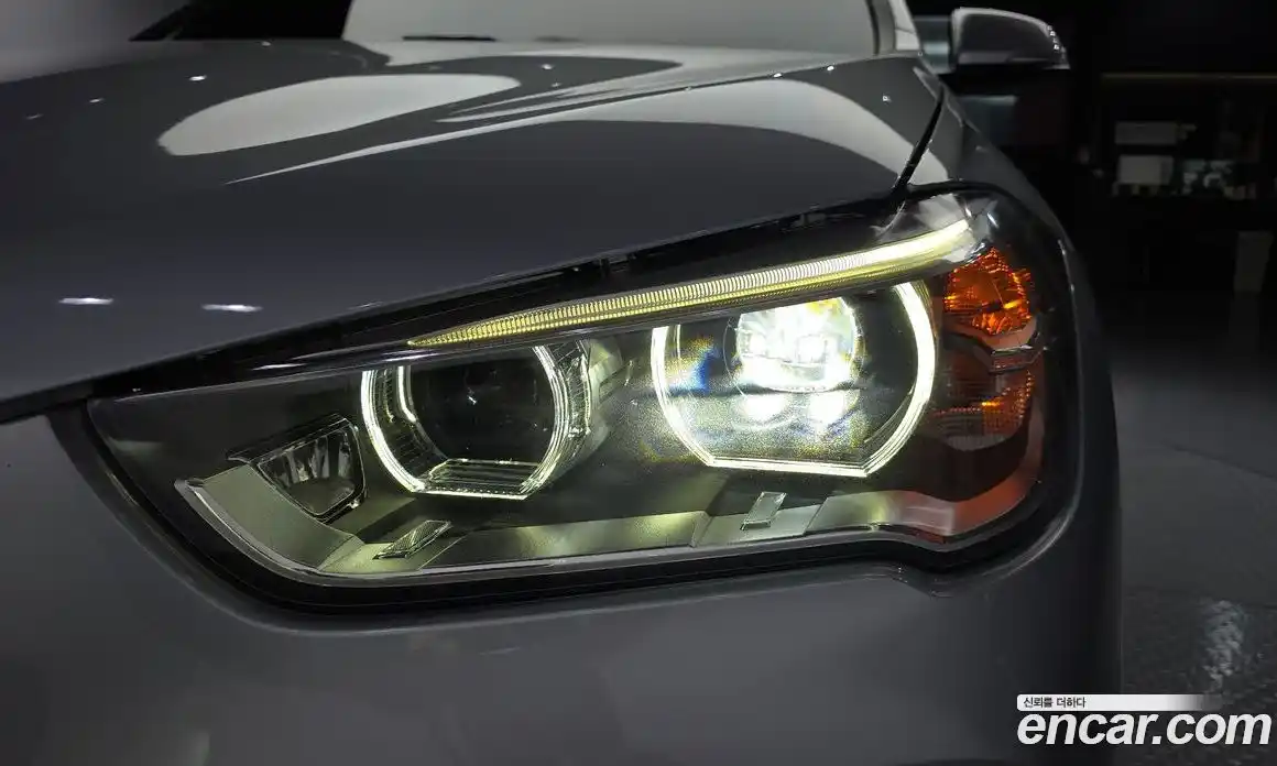 BMW X1 2017 2.0 гидро, фото 8