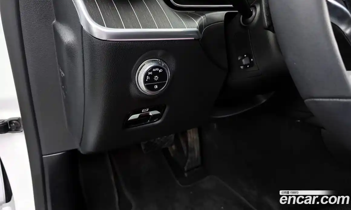 Mercedes-Benz C-Class 2025 2.0 гидро, фото 24
