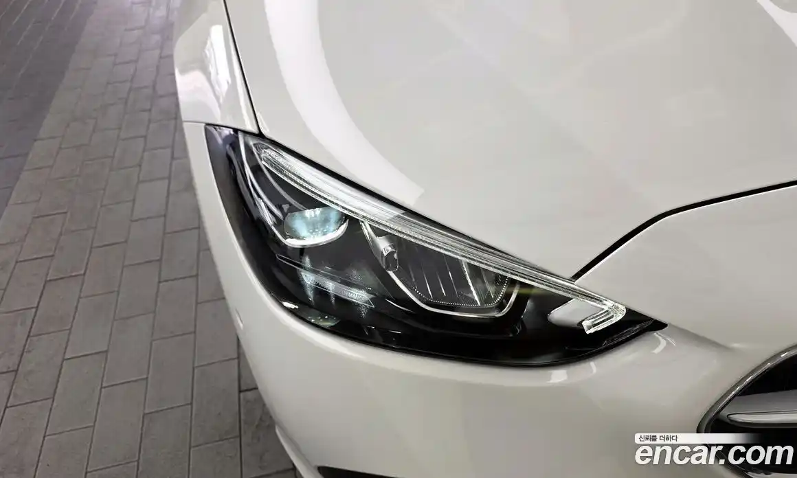 Mercedes-Benz C-Class 2025 2.0 гидро, фото 8
