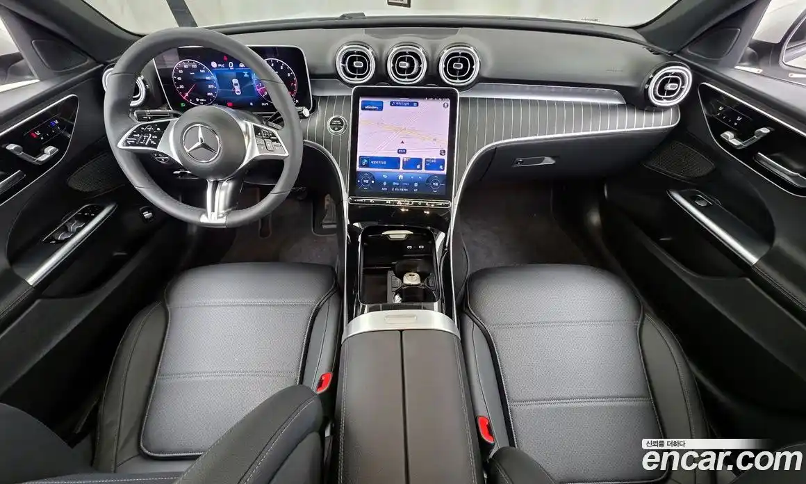 Mercedes-Benz C-Class 2025 2.0 гидро, фото 10
