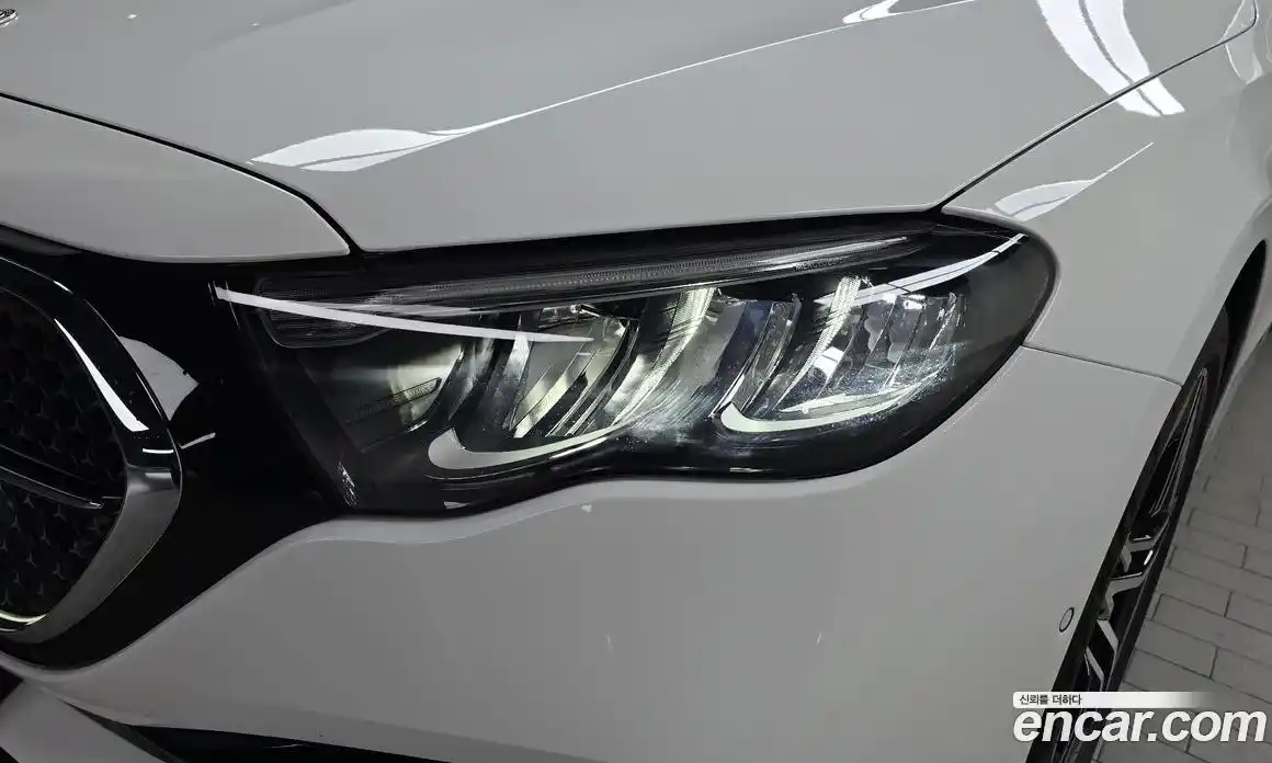 Mercedes-Benz E-Class 2025 2.0 гидро, фото 8