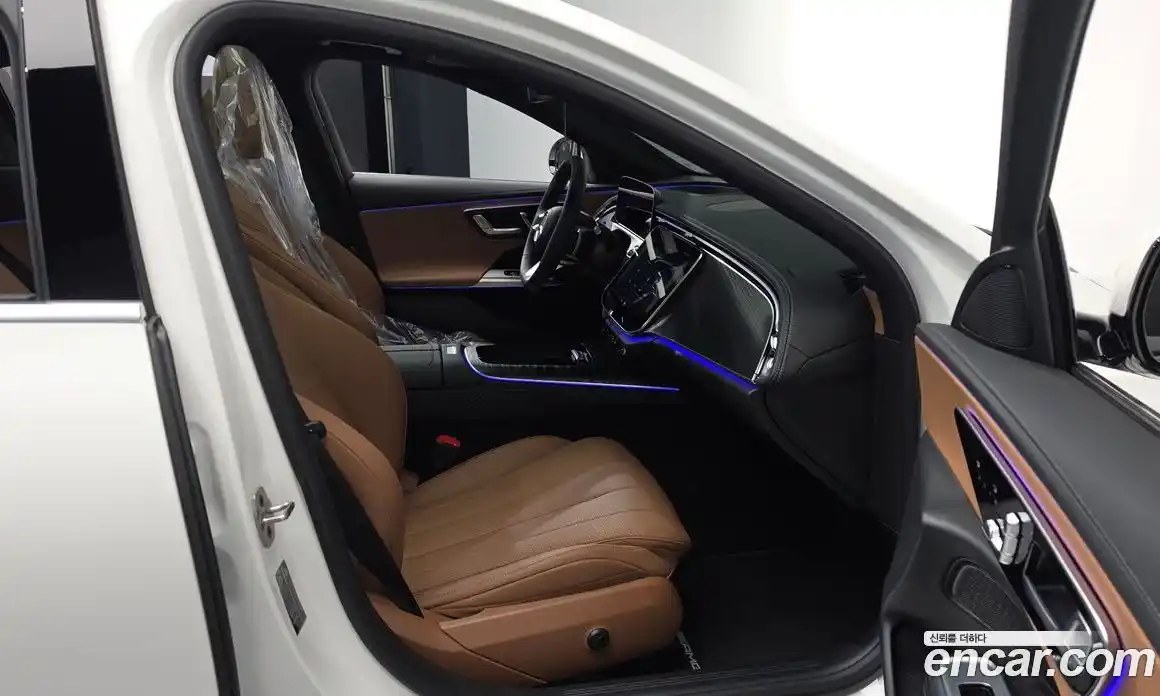 Mercedes-Benz E-Class 2025 2.0 гидро, фото 16