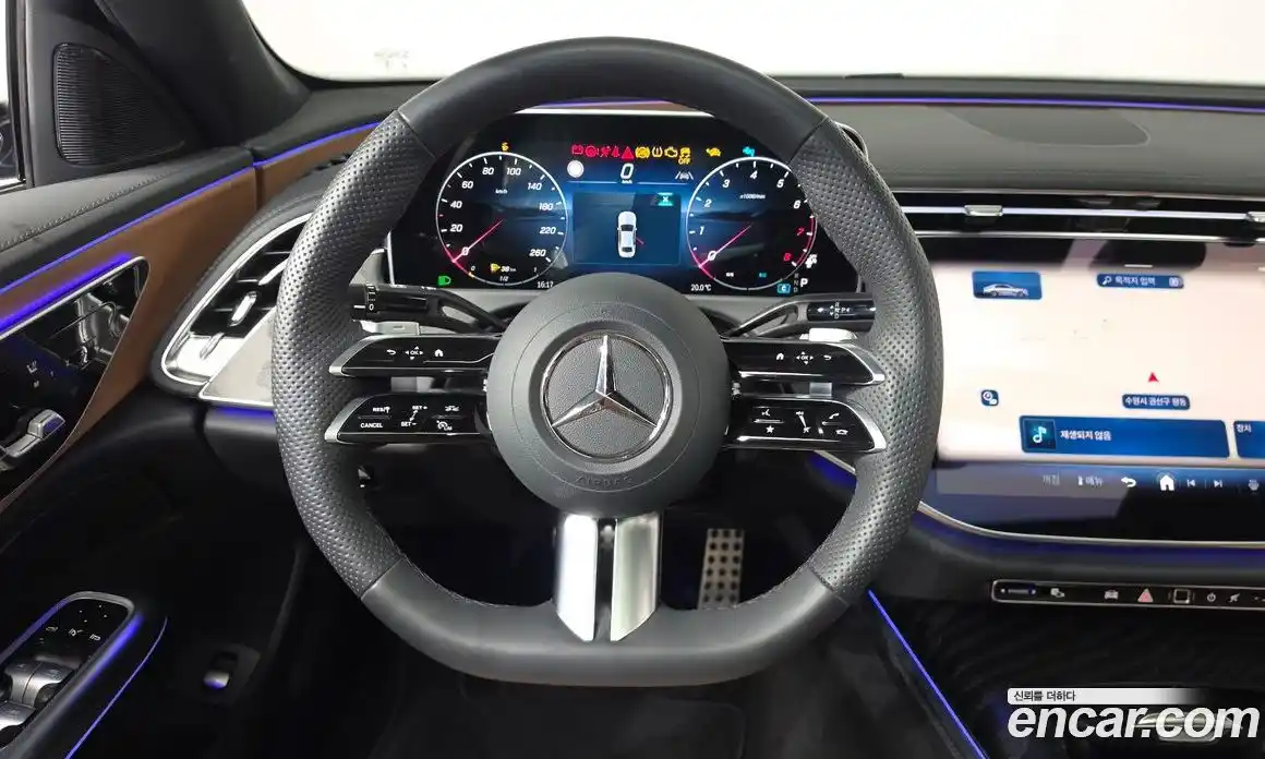 Mercedes-Benz E-Class 2025 2.0 гидро, фото 18