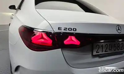 Mercedes-Benz E-Class 2025 2.0 гидро, миниатюра 9