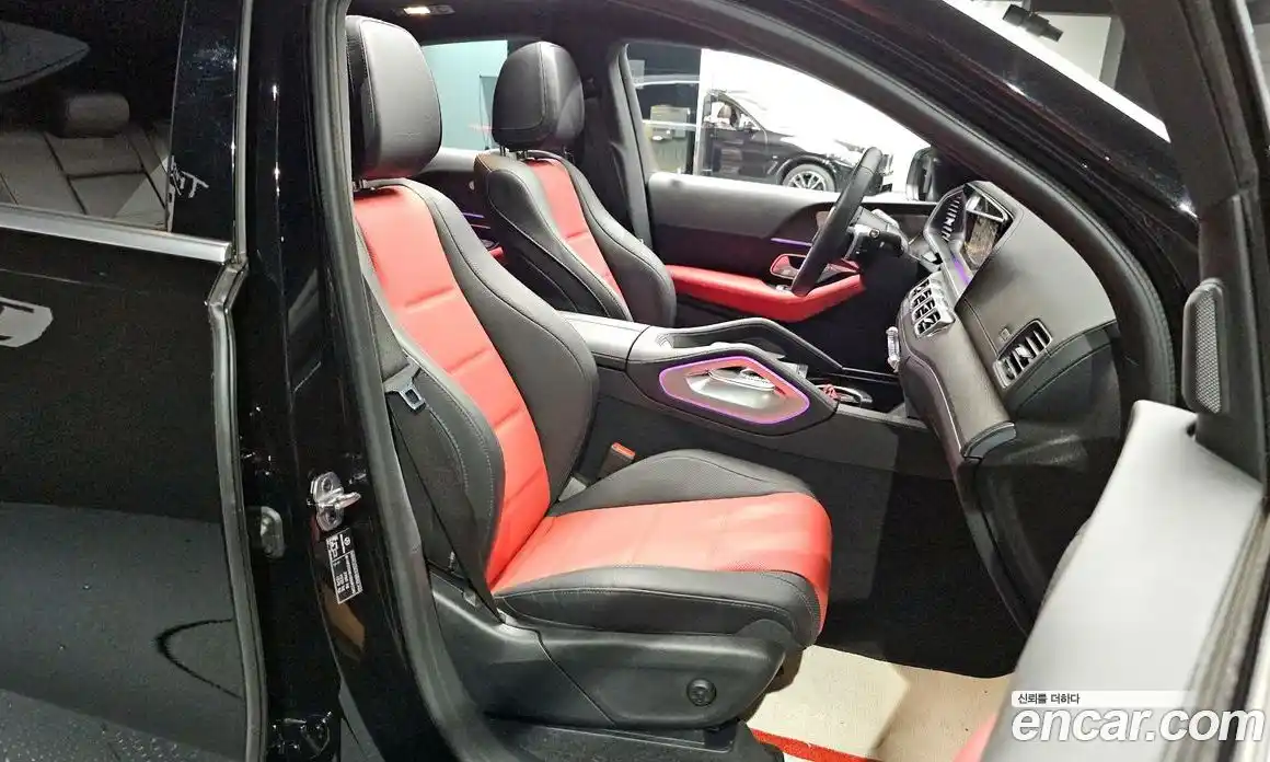 Mercedes-Benz GLE-Class 2025 3.0 гидро, фото 18
