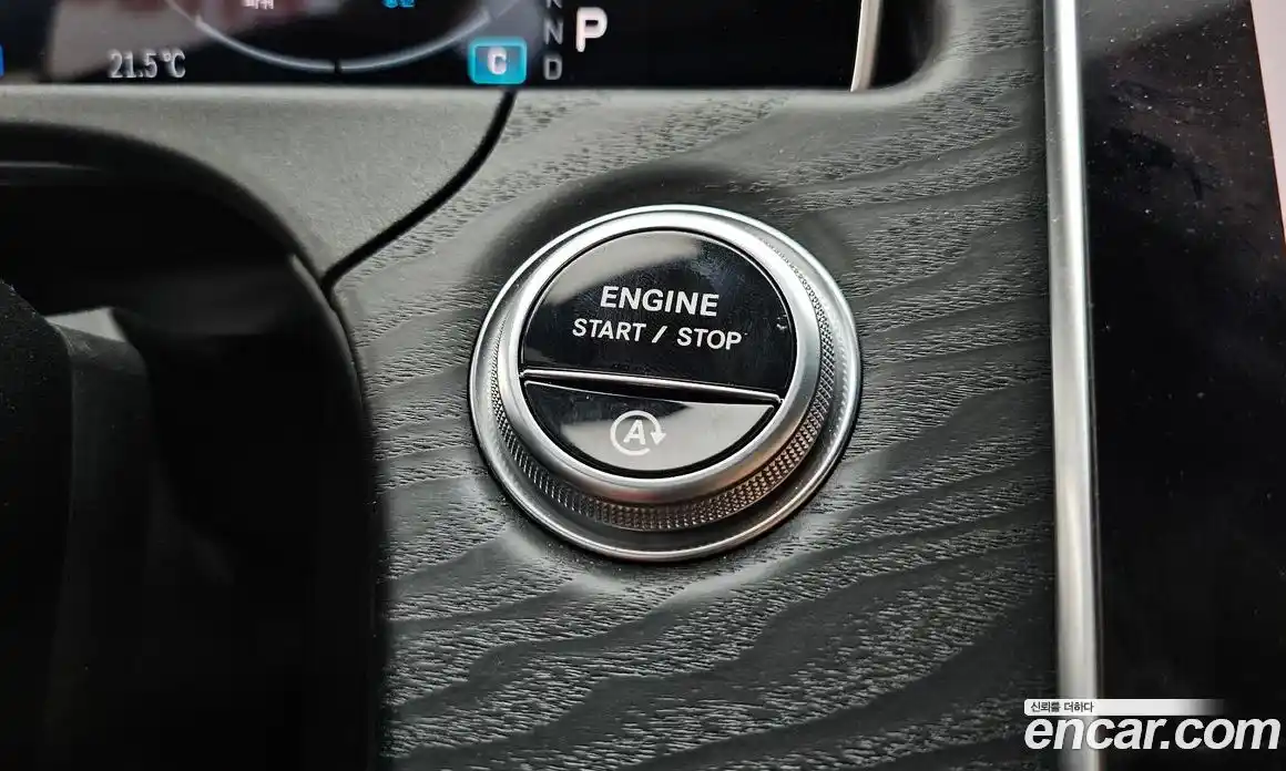 Mercedes-Benz E-Class 2024 2.0 гидро, фото 23