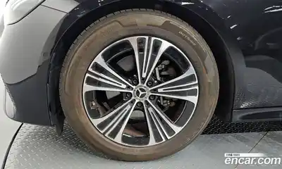 Mercedes-Benz E-Class 2024 2.0 гидро, миниатюра 5