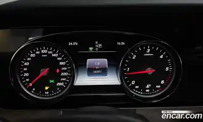 Mercedes-Benz E-Class 2017 1.9 автомат (гидро), миниатюра 10