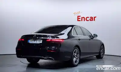 Mercedes-Benz E-Class 2023 2.0 гидро, миниатюра 2