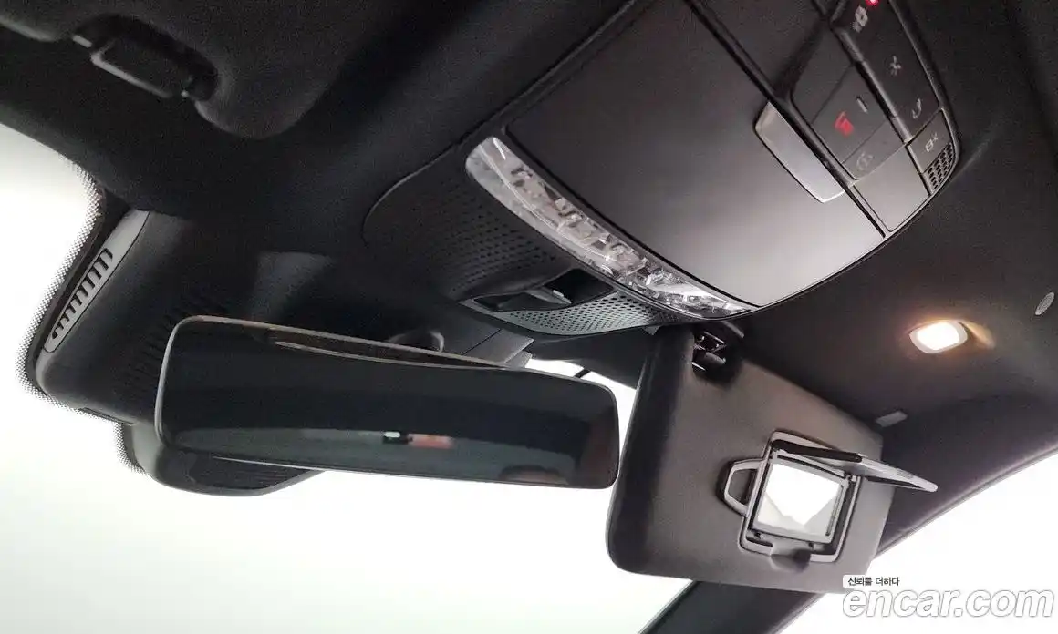 Mercedes-Benz E-Class 2023 2.0 гидро, фото 28