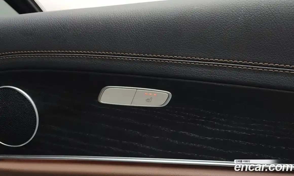 Mercedes-Benz E-Class 2023 2.0 гидро, фото 30