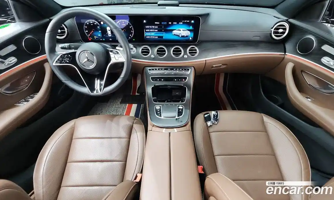 Mercedes-Benz E-Class 2023 2.0 гидро, фото 10