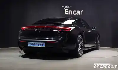 Porsche Taycan 2024 0.1 автомат (гидро), миниатюра 2