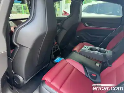 Porsche Taycan 2025 автомат (гидро), миниатюра 10