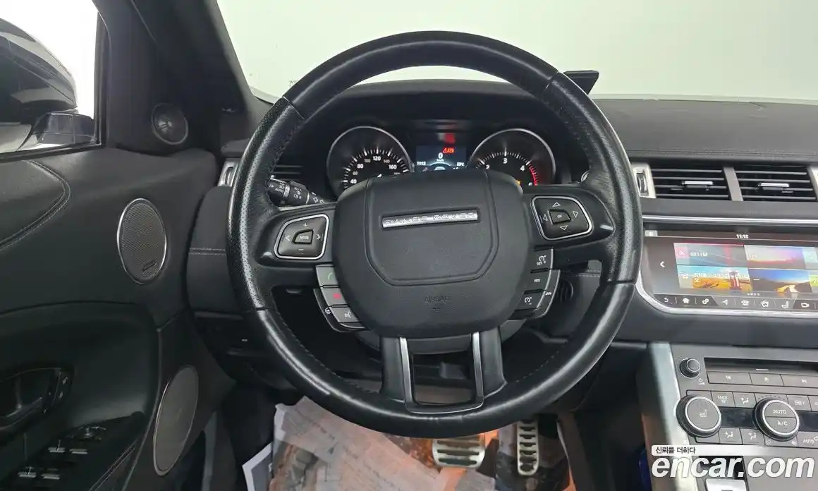 Land Rover Range Rover Evoque 2018 2.0 автомат (гидро), фото 12