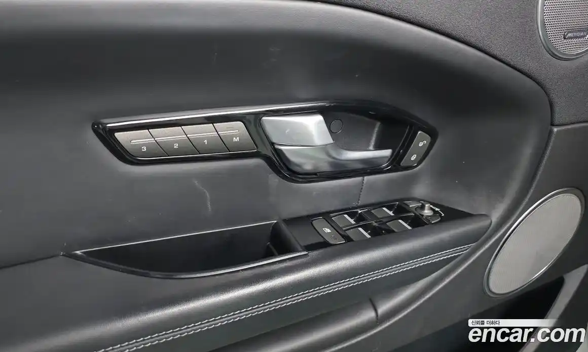 Land Rover Range Rover Evoque 2018 2.0 автомат (гидро), фото 16