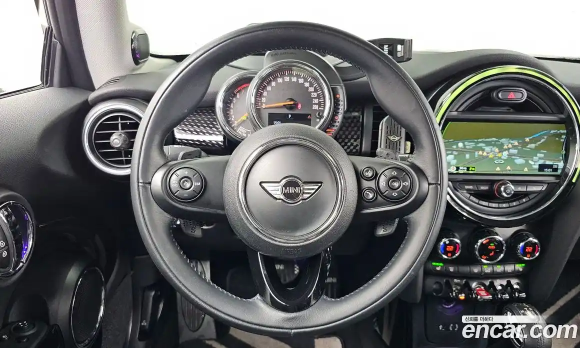 Mini Cooper 2016 2.0 автомат (гидро), фото 13