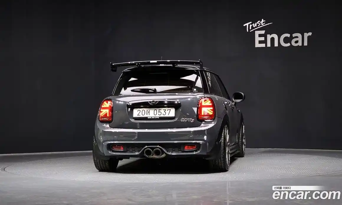 Mini Cooper 2016 2.0 автомат (гидро), фото 4