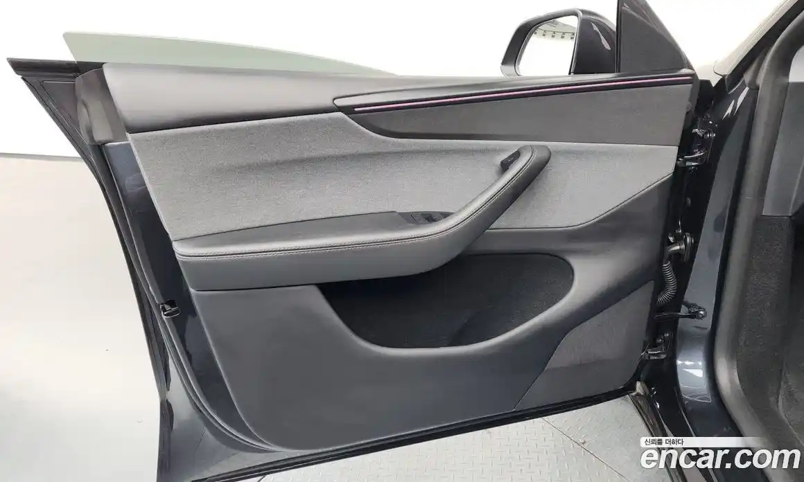Tesla Model Y 2025 0.2 гидро, фото 14