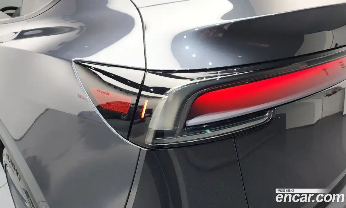 Tesla Model Y 2025 0.2 гидро, фото 9