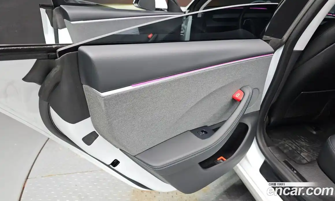 Tesla Model 3 2024 0.2 гидро, фото 15